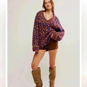 Free People Little Animal Pullover in Blue Fig Combo nwot size m